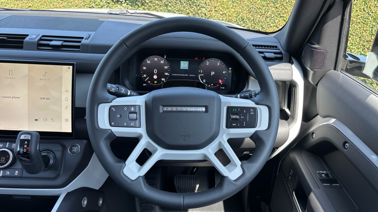 Land Rover Defender 3.0 D250 S 90 3dr Auto Diesel Estate